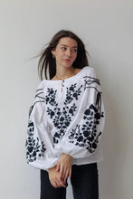 画像をギャラリービューアに読み込む, 刺繍ブラウス（ヴィシヴァンカ）｜Ukrainian Embroidery Wear ”Mavka”（ウクライナシシュウノアパレル　マウカ）
