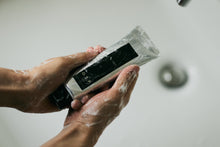 画像をギャラリービューアに読み込む, MEISTER CLEANSING 　オーティーエフ洗顔料｜O.T.F.（オーティーエフ）
