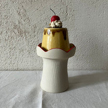 画像をギャラリービューアに読み込む, 陶器のプリン印鑑入れ｜とうげい hanaga（トウゲイ　ハナガ）
