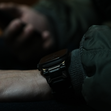 画像をギャラリービューアに読み込む, Apple Watch Band FORTRESS-003 - Black Black｜Bandee Joy（バンディージョイ）
