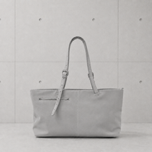 画像をギャラリービューアに読み込む, Wide Tote / Mist Gray｜MahL（マール）
