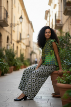 画像をギャラリービューアに読み込む, LADIES | アシメノースリーブフリルブラウス　S〜M size -0１｜ADEGO -African Fabric apparel- （アデゴアフリカンファブリックアパレル）

