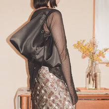 画像をギャラリービューアに読み込む, Hollowed Bag[satin leather]｜Cherry on top（チェリーオントップ）
