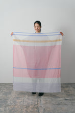 画像をギャラリービューアに読み込む, '極細コットン播州織ストール　Mサイズ　col:コーラル(CRL)｜POLS（ポルス）｜POLS（ポルス）
