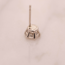 画像をギャラリービューアに読み込む, lab grown diamonds ピアス pt950｜moonsunseek333（ムーンサンシーク）
