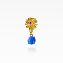 画像をギャラリービューアに読み込む, 色が変わるピアス イヤリング　アジサイ石「蜜色のマーガレット」　ラウンド6mm｜atelier ShowKer（アトリエショーカー）
