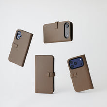 画像をギャラリービューアに読み込む, YUTORI iPhone 17 Pro 手帳型シェーブルレザーケース 本革 化粧箱入り ギフト｜YUTORI（ユトリ）
