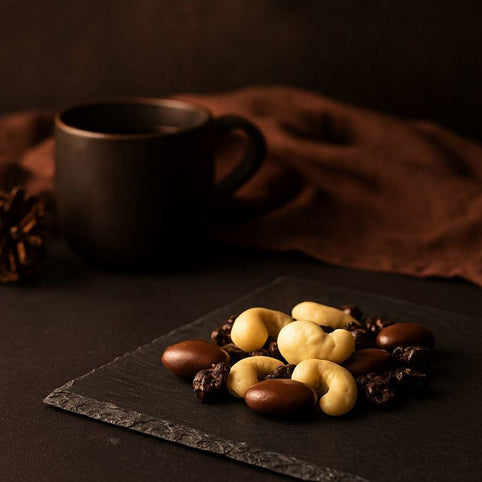 吉田ピーナツ食品 SoSo ナッツが主役のチョコナッツ｜吉田ピーナツ食品（ヨシダピーナツショクヒン）