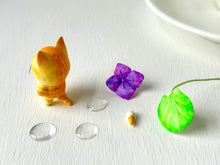 画像をギャラリービューアに読み込む, 雨宿り猫さん（黄トラ）｜手ノヒラ堂（テノヒラドウ）
