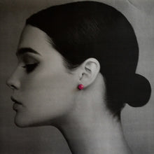 画像をギャラリービューアに読み込む, kizashi...ルビーピアス｜G.Y.P（ジプ）
