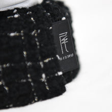 画像をギャラリービューアに読み込む, 尾州プティツイードブーケ 凛々響〈赤バラ3本〉｜日本製グリッターローズ｜IRiller（アイリエ）
