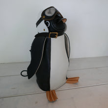 画像をギャラリービューアに読み込む, ペンギンの赤ちゃんバッグ・専用ヘルメット・ホワイト｜ガムアママレザーズ神戸（ガムアママレザーズコウベ）
