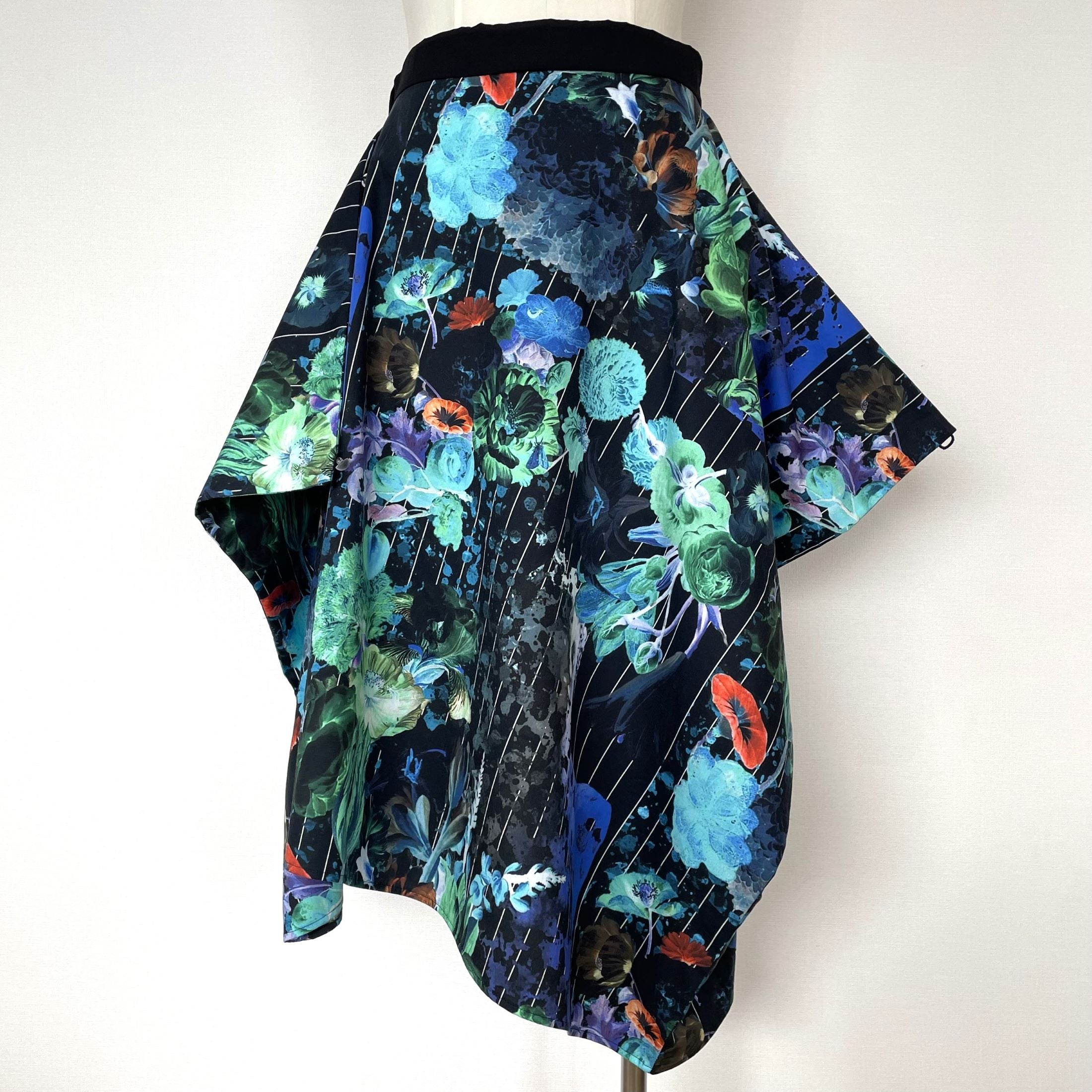 Square skirt E - スクエアスカートE｜Merci DIEU（メルシーデュー）