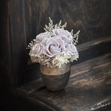 画像をギャラリービューアに読み込む, Ｄｏｍａｎｉ ｍｕｇ ＲＯＳＥ ａｒｒａｎｇｅｍｅｎｔ ＧＲＡＹ｜GINZA SOBI FLOWERS（ギンザ　ソビ　フラワーズ）
