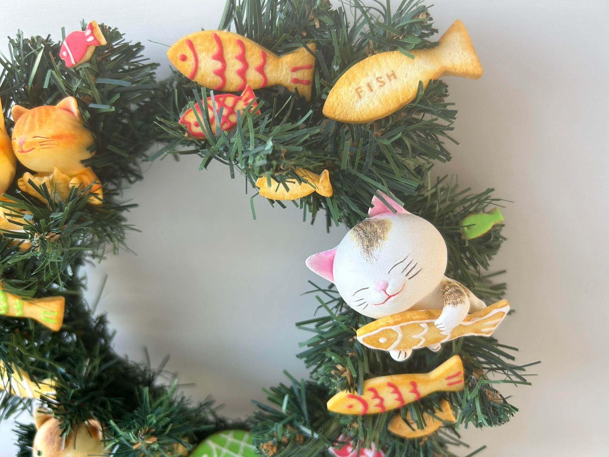 猫さんとお魚クッキークリスマスリース｜手ノヒラ堂（テノヒラドウ
