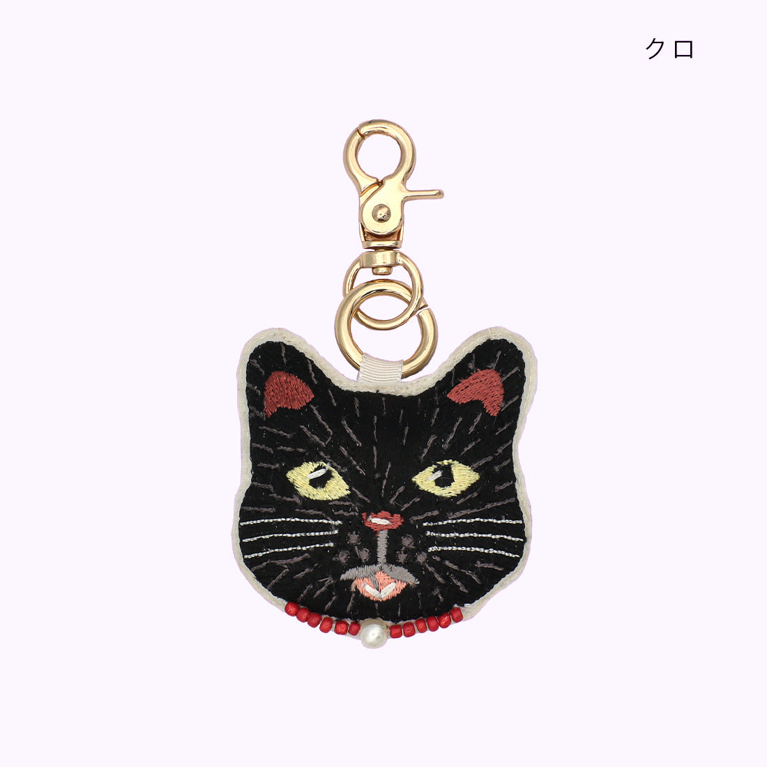 猫の刺繡がかわいい パフチャーム｜猫とイチオクノホシ（ネコト