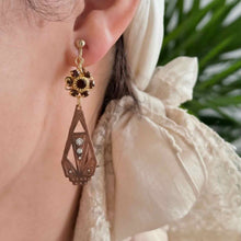 画像をギャラリービューアに読み込む, 【イヤリング】眠れる工房の記憶と、ブラウンの光のイヤリング｜ERIKOART（エリコアート）
