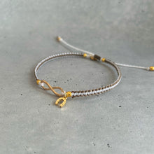 画像をギャラリービューアに読み込む, オリジナルワックスコードアンクレット インフィニティ×馬蹄 選べる3カラー｜On Cloud Nine（オンクラウドナイン）
