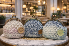 画像をギャラリービューアに読み込む, マーブルカラーの口金ポーチ　グリーン、ピンク、ブルー｜M'S  CROCHET（エムズクロシェット）

