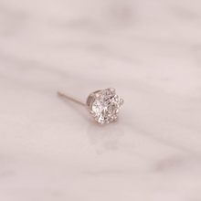 画像をギャラリービューアに読み込む, lab grown diamonds ピアス pt950｜moonsunseek333（ムーンサンシーク）
