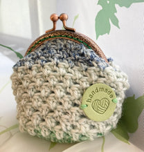 画像をギャラリービューアに読み込む, マーブルカラーの口金ポーチ　グリーン、ピンク、ブルー｜M'S  CROCHET（エムズクロシェット）
