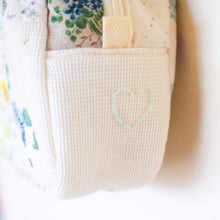 画像をギャラリービューアに読み込む, Boston bag[01]<unique quilt>｜Cherry on top（チェリーオントップ）
