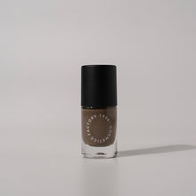 画像をギャラリービューアに読み込む, 22 FAWN /1948 NUANCE NAIL COLOR.｜1948- COSMETICS FACTORY.（イチキューヨンハチコスメティクスファクトリー）
