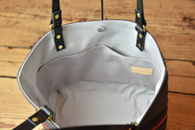 画像をギャラリービューアに読み込む, MUDITA HILL｜岡喜近江牛レザーと高島帆布で作った 2フラップトート 【びわ湖ブルー×ブライトキャメル】｜Cogocoro（コゴコロ）
