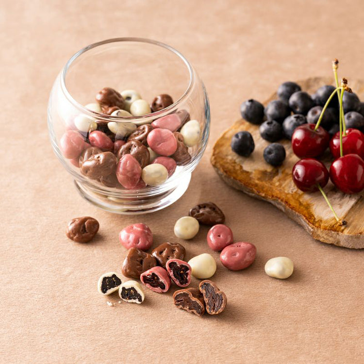 SoSo 3種のチョコがけベリー｜吉田ピーナツ食品（ヨシダピーナツショクヒン）