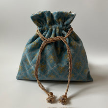 画像をギャラリービューアに読み込む, 【金華山織物】四角巾着 大 BLUE｜coccole（コッコレ）

