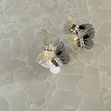 画像をギャラリービューアに読み込む, バタフライピアス｜Novedad.（ノベダ）
