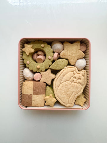 Naki vegan sweets グルテンフリー＆ヴィーガン　クリスマス缶　大　ピンク｜Naki vegan sweets（ナキヴィーガンスイーツ）