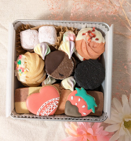 ottobre 苺とチョコのクッキー缶｜ottobre（オットーブレ）