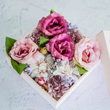 画像をギャラリービューアに読み込む, トルコキキョウとダリアのFlower BOX｜fullr（フルル）
