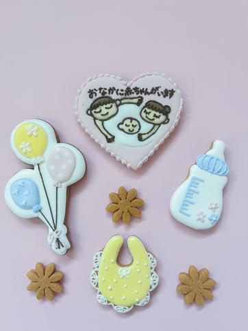 atelier kaka icing cookies おなかに赤ちゃんがいますクッキーセット｜atelier kaka icing cookies（アトリエカカ　アイシングクッキー）