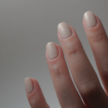 画像をギャラリービューアに読み込む, 07 SHELL / 1948 NUANCE NAIL COLOR.｜1948- COSMETICS FACTORY.（イチキューヨンハチコスメティクスファクトリー）
