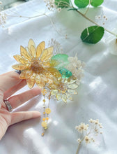 画像をギャラリービューアに読み込む, 透ける向日葵と金沢金箔の髪飾り｜ハピネスウェーブ
