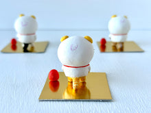 画像をギャラリービューアに読み込む, 羊をかぶった干支猫さん（黄トラ）｜手ノヒラ堂（テノヒラドウ）
