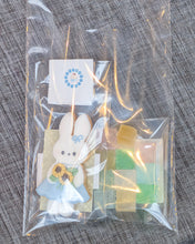 画像をギャラリービューアに読み込む, ＜プレゼントに＞デニムうさぎと琥珀糖セット｜Chatty-sweets（チャティースイーツ）
