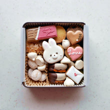 画像をギャラリービューアに読み込む, THE COOKIE BOX～Valentine～クッキー缶｜coccinelle（コクシネル）
