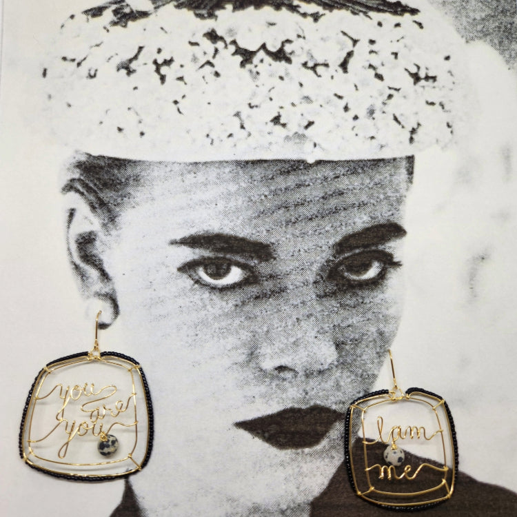 Square ornament｜neko（ネコ）