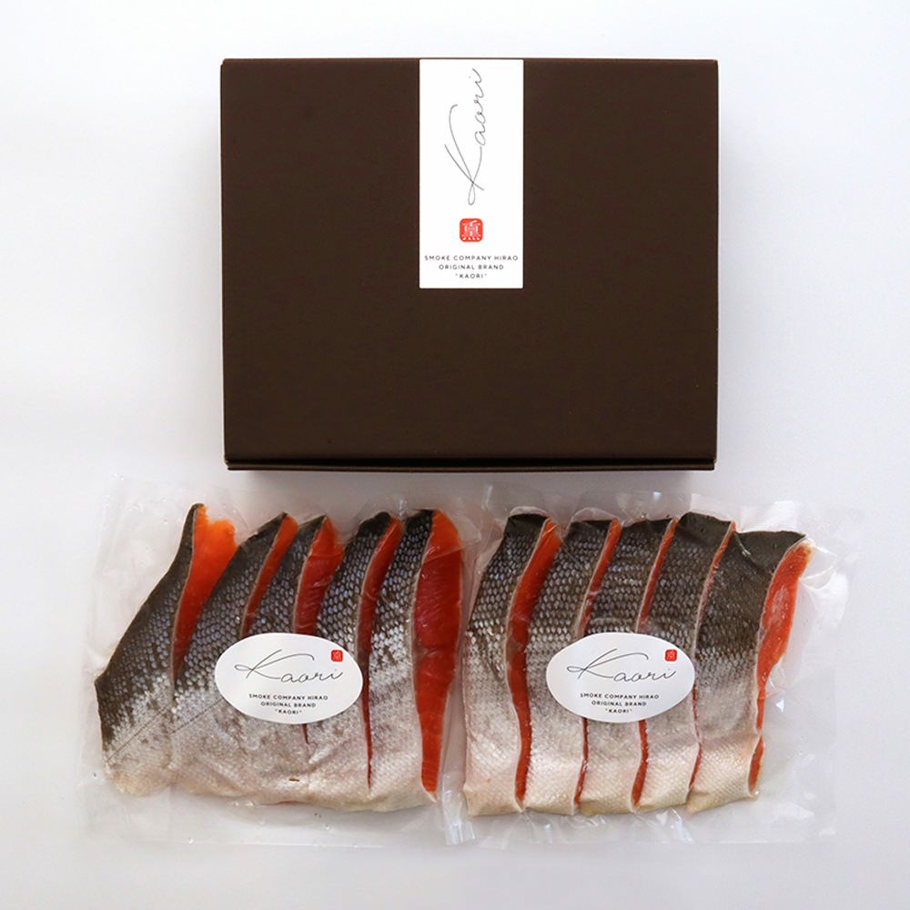 桜燻汐紅鮭切身（ギフトBOX）｜Kaori-熏（カオリカオリ）