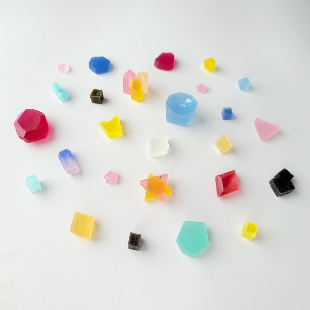 こうぶつのカケラ（琥珀糖）｜ハラペコラボ – CHOOSEBASE SHIBUYA