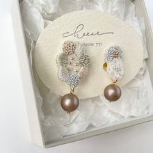 画像をギャラリービューアに読み込む, Karen～可憐～.刺繍ピアス.刺繍イヤリング｜cheese（チーズ）
