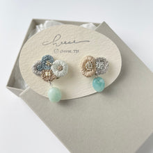 画像をギャラリービューアに読み込む, たゆたう輪郭をなぞる.刺繍ピアス.刺繍イヤリング｜cheese（チーズ）
