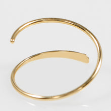 画像をギャラリービューアに読み込む, ミニスパイラル デザインピアス /a0499mt｜malvaceae（マルヴェセア）
