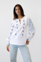 画像をギャラリービューアに読み込む, 刺繡入りブラウス　（ヴィシヴァンカ）｜Ukrainian Embroidery Wear ”Mavka”（ウクライナシシュウノアパレル　マウカ）
