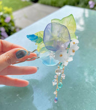 画像をギャラリービューアに読み込む, 透ける朝顔と白花簪｜ハピネスウェーブ
