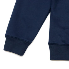 画像をギャラリービューアに読み込む, CLASSIC LOGO Sweat Crew [Navy]｜DEFACT（デファクト）
