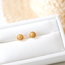 画像をギャラリービューアに読み込む, ひまわりのピアス｜poonys（プーニーズ）
